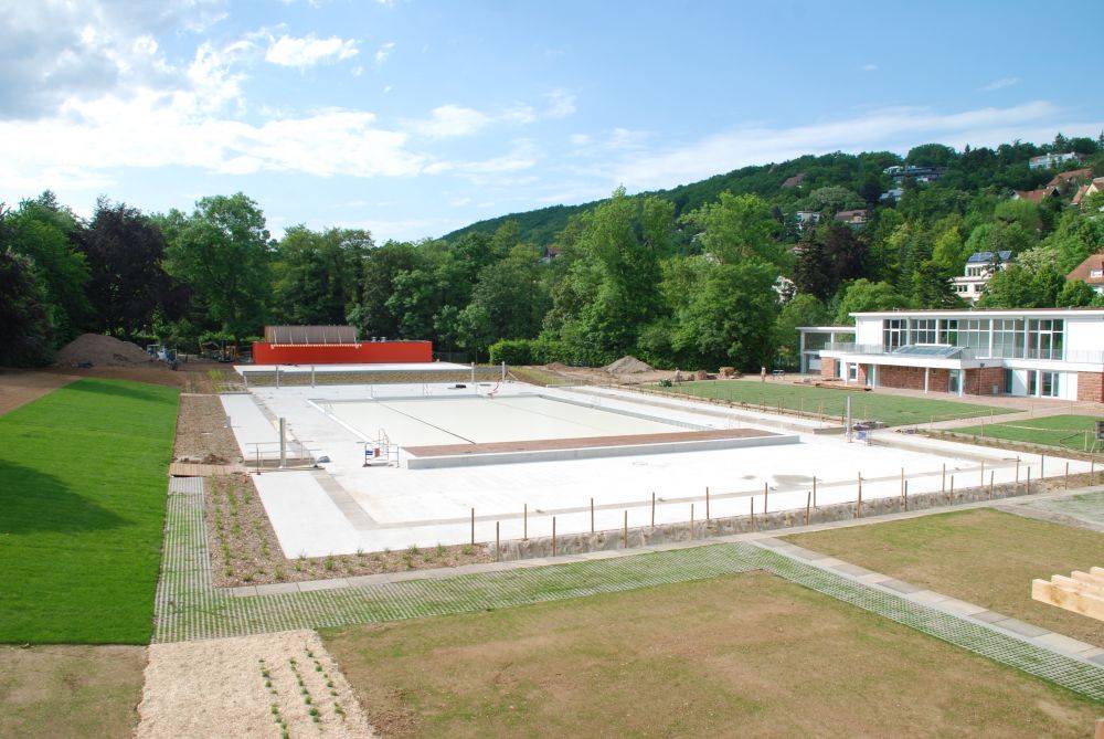 Réalisation du lot assainissement à la piscine plein air OBERNAI Hœœnheim