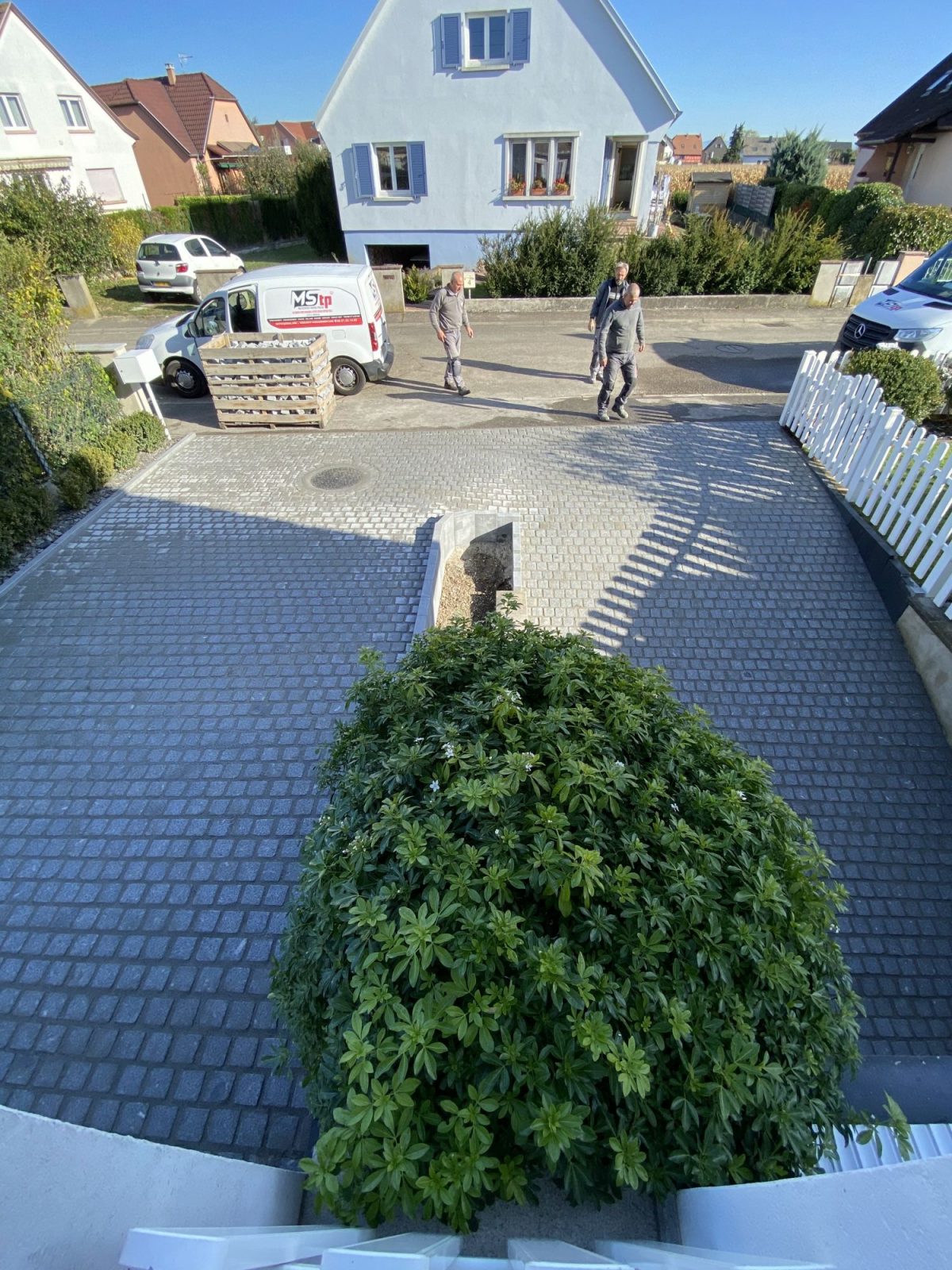 Terrassement et Pavé granit et pallisade granit et bordure granit à Sundhoffen Brumath 8