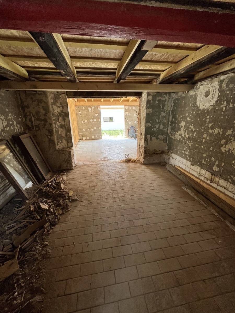 Chantier Niedernai : Gros chantier de démolition intérieur / maçonnerie / IPN / linteau Sélestat